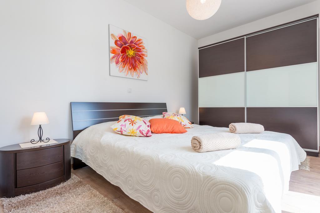 Apartments Windrose ซัฟทัท ภายนอก รูปภาพ